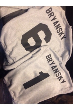 Худи свитшот с номером(цифрами) - вариант нанесения 1