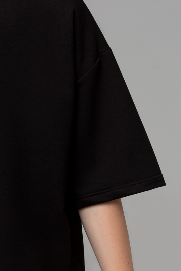 Черная футболка женская без рисунка оверсайз