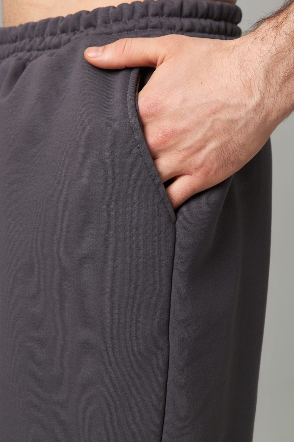 Мужские шорты оверсайз бермуды цвет графитовый (темно-серый) унисекс   Магазин Толстовок Шорты Оверсайз - Мужской размерный ряд