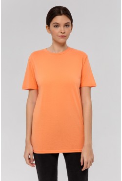 Персиковая футболка женская
