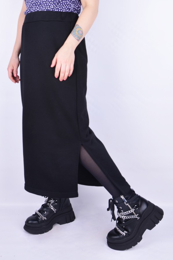 Юбки из футера Юбка из футера длинная с разрезом однотонная черная 3 Юбка из футера длинная с разрезом однотонная черная Магазин Толстовок Юбки из футера