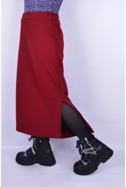 Юбка из футера длинная с разрезом однотонная бордовая Юбка из футера длинная с разрезом однотонная бордовая