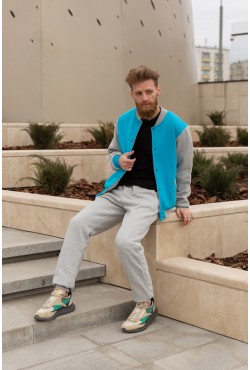 Мужской спортивный костюм: бирюзовый бомбер и серые брюки