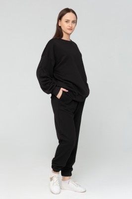 Купить костюм свитшот и брюки современного фасона, оптовая продажа со склада и пошив под заказ. Подойдет под брендирование