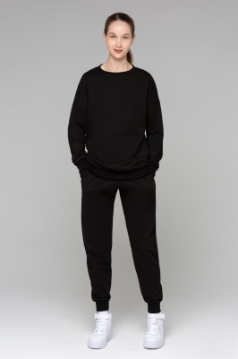 Летний легкий костюм свитшот и джоггеры от производителя по привлекательной цене. Продаем оптом и в розницу. Делаем брендирование вышивкой и печатью. 