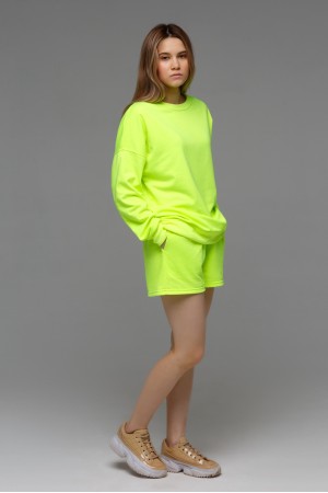 Летний женский спортивный костюм неоновый желтый: свитшот с рукавом оверсайз и шорты 