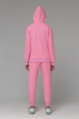 Летние костюмы для женщин в Москве - заказать с доставкой. Купить по выгодной цене от производителя. Бланковые однотонные костюмы