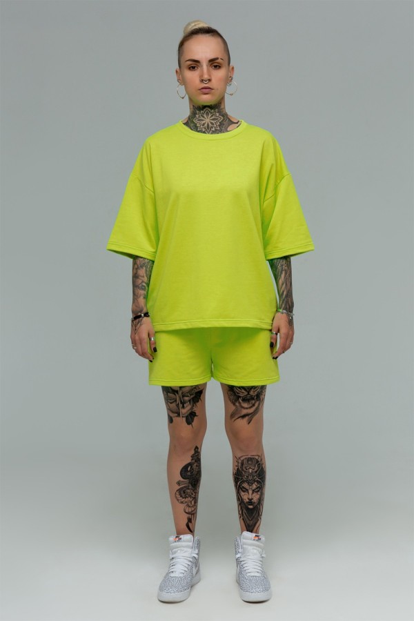 Летний костюм: футболка оверсайз и шорты с высокой талией салатовый (лайм) Suit t-shirt and shorts woman lime 3XL-50-52-Woman-(Женский) Летний костюм: футболка оверсайз и шорты с высокой талией салатовый (лайм)