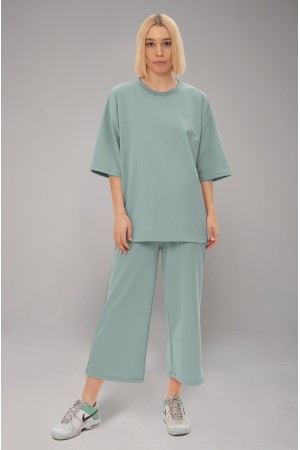 Костюм с кюлотами и оверсайз футболкой голубой Ниагара женский