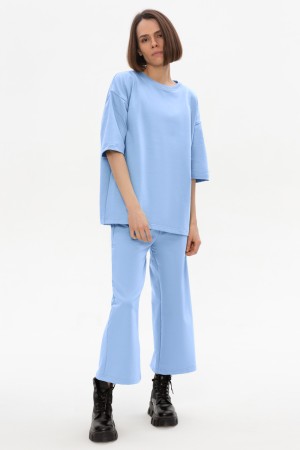 Костюм с кюлотами и оверсайз футболкой небесно голубой женский