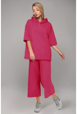 Летний костюм женский с кюлотами и футболкой с капюшоном Roxy неоновый розовый Летний костюм женский с кюлотами и футболкой с капюшоном Roxy неоновый розовый