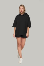 Летний костюм: футболка оверсайз с капюшоном и шорты с высокой талией черный