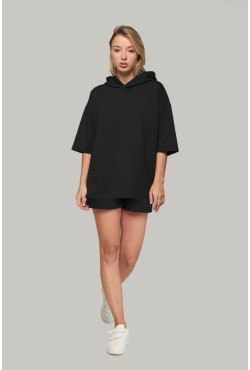 Летний костюм: футболка оверсайз с капюшоном и шорты с высокой талией черный