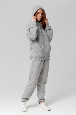 Костюм с худи женский - утепленный, на зиму. Из мягкого футера с начесом. Классический фасон.