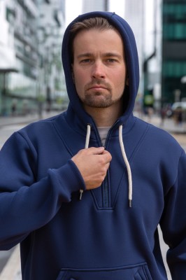 Худи с молнией - зимний спортивный костюм оптом, широкий шнур в капюшоне,качественная фурнитура и пошив