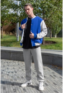 Мужской спортивный костюм: васильковый бомбер и серые брюки