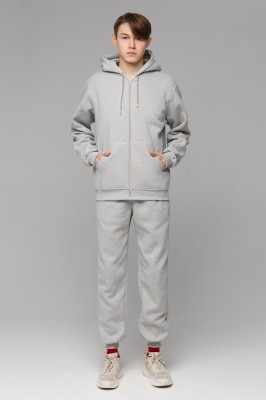 Спортивный костюм на молнии мужской серый - пошив оптом под заказ или со склада