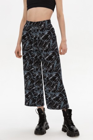 Брюки кюлоты женские с принтом темный мрамор
