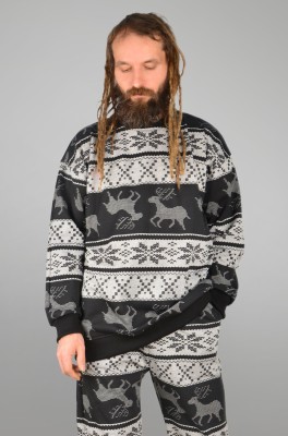 одежда с принтом оленя