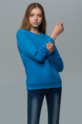 Свитшот рукава с плотным манжетом и круглый ворот - современная кофта лаконичного дизайна без лишних деталей