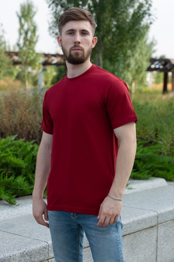  Бордовая футболка мужская M-48-Unisex-(Мужской)    Мужская бордовая футболка 
