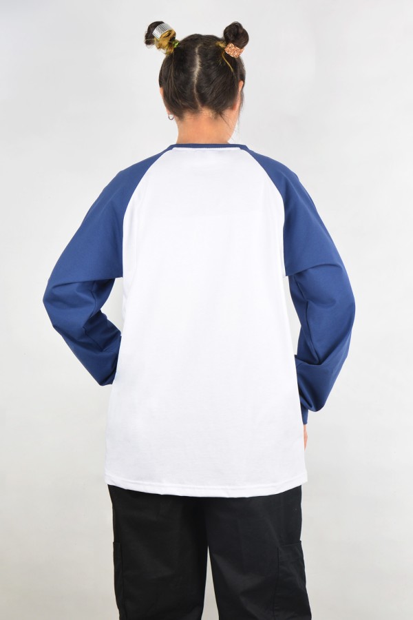 Женский лонгслив белый-индиго контрастный трикотажный белая основа темно-синий рукав   Магазин Толстовок Контрастный лонгслив женский