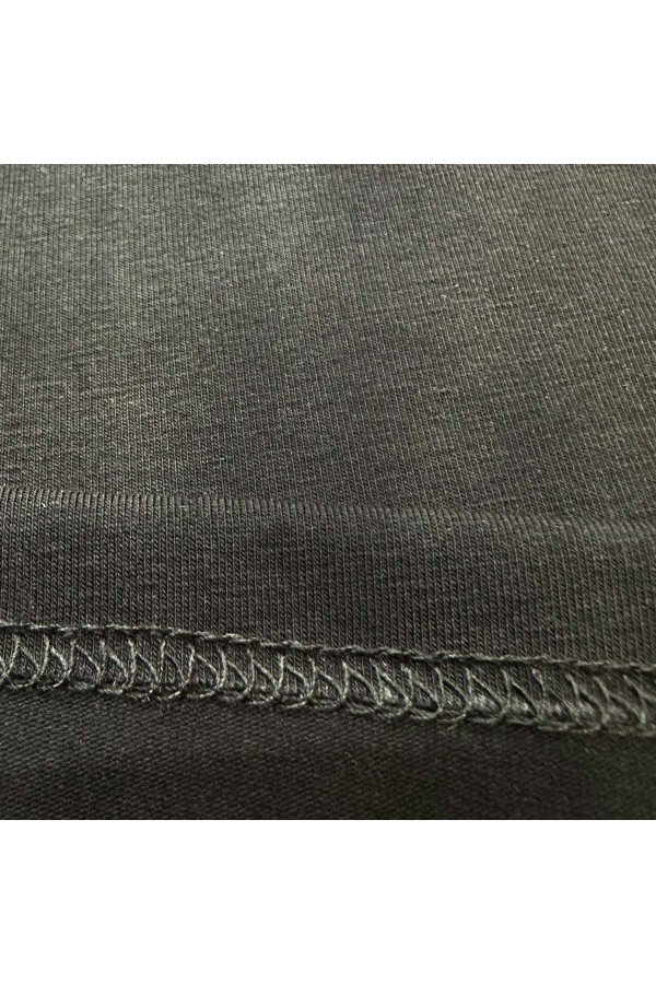 Женские футболки oversize supreme 190-210 гр/м из кулирки Футболка оверсайз черная женская из кулирки supreme 1 Футболка оверсайз черная женская из кулирки supreme Магазин Толстовок Женские футболки oversize supreme 190-210 гр/м из кулирки