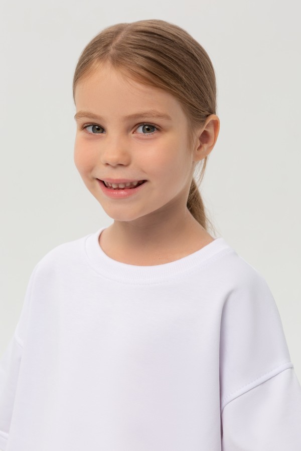 Детская футболка оверсайз белая для деток с 3х лет   Магазин Толстовок Футболки Оверсайз для Деток - фотографии на девочках