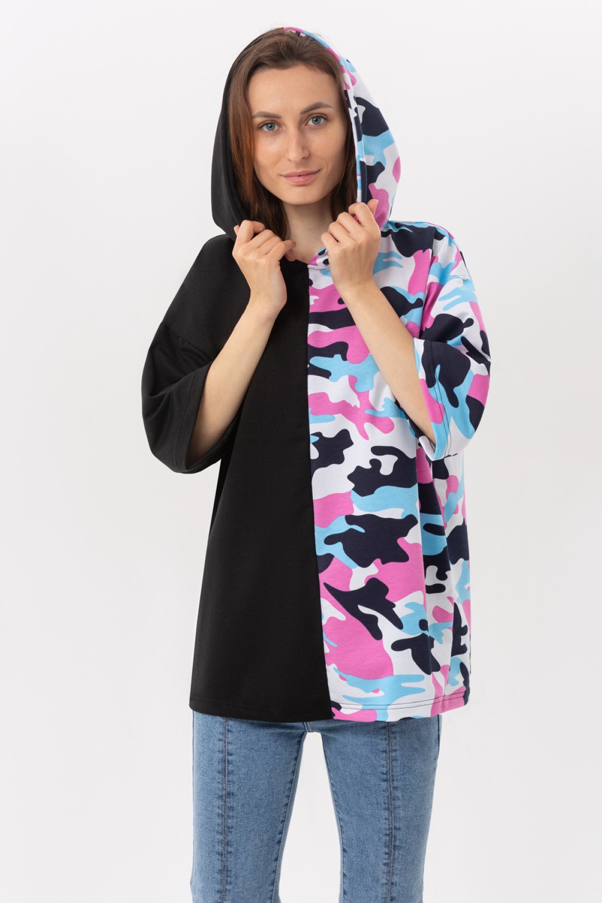 RoXy - Футболка оверсайз с капюшоном розовый и черный камуфляж Military Half-Half — фото 3
