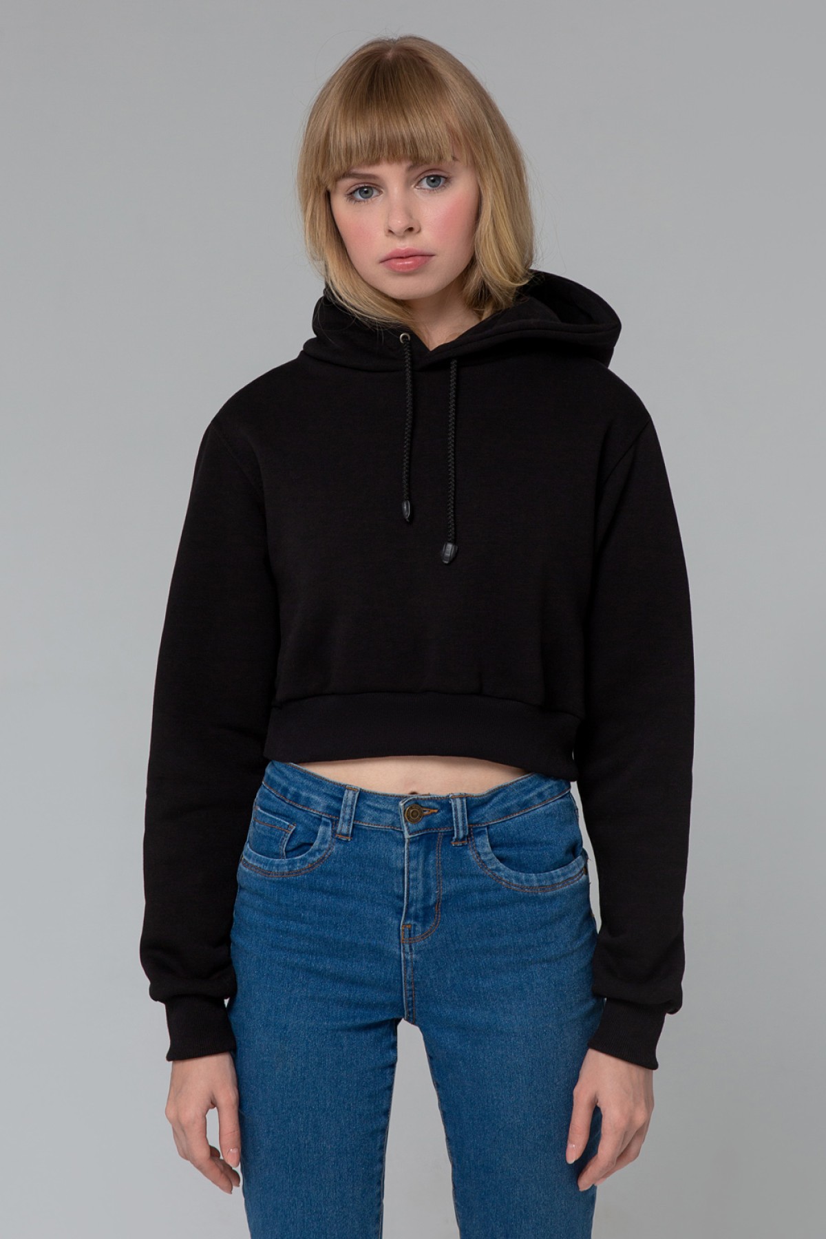 Женская черная укороченная кроп толстовка Crop-Top-Hoodie Black — фото 2