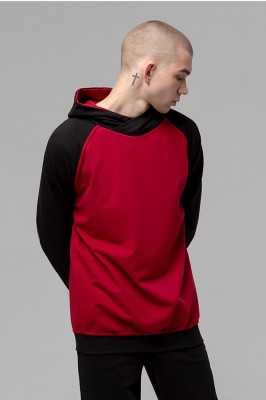 Стильная кофта с капюшоном и рукавом реглан - заказать пошив партии у производителя оптом