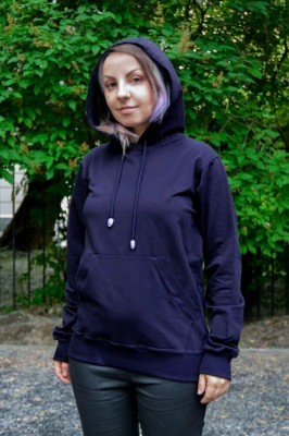 Купить женское худи недорого в базовом цвете без рисунка и логотипа. Качество пошива как в премиум модели, ткань российского производства - футер с...