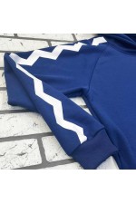 Нанесение логотипов на крой в Москве под заказ, пошив худи